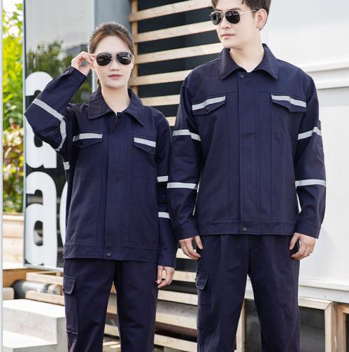 關于穿工作服的規(guī)定